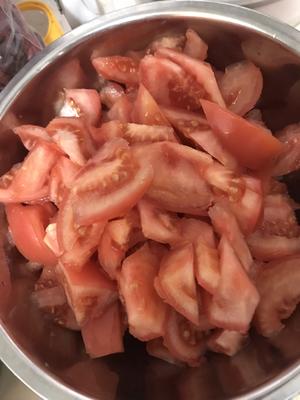 西红柿牛尾汤的做法 步骤4