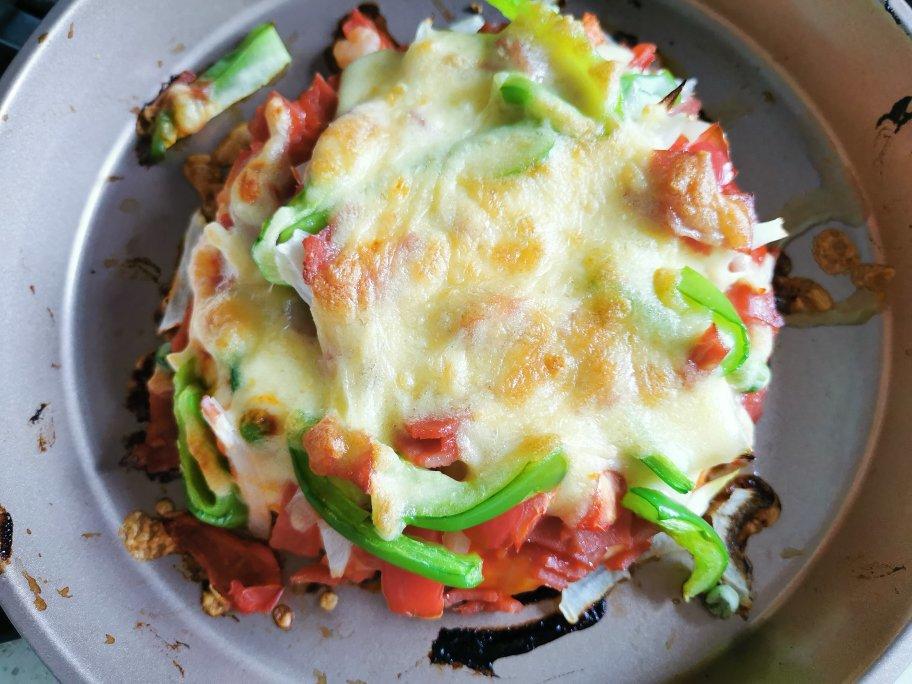 316_7cgk做的【15分钟快手早餐】秒杀必胜客尊宝的台式香肠青椒披萨