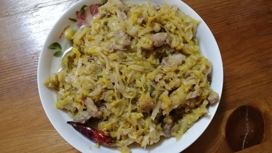 酸菜炒肉