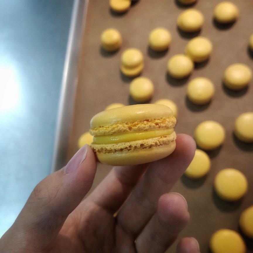 百香果芒果马卡龙