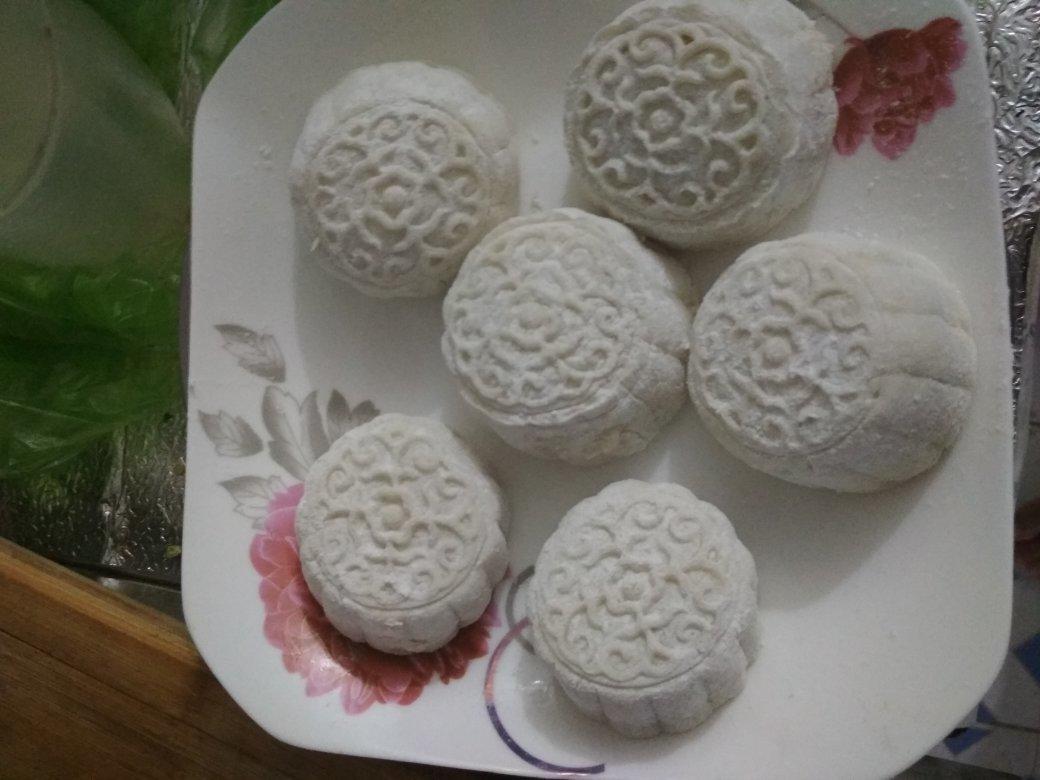 紫薯冰皮月饼