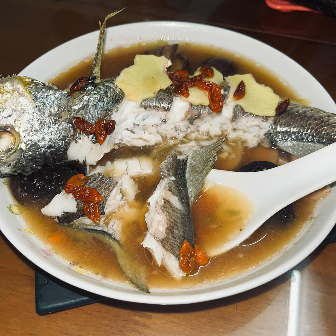 【黄酒炖黄鱼】家常蒸鱼好方法，浙江人竟用上它！