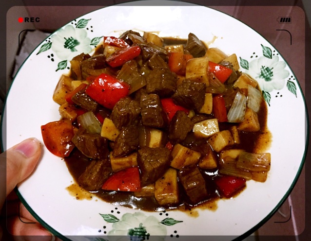 黑椒杏鲍菇牛肉粒