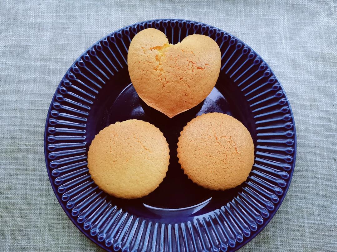 柠檬杏仁小蛋糕