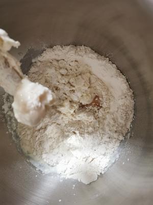 椰蓉奶油面包的做法 步骤1