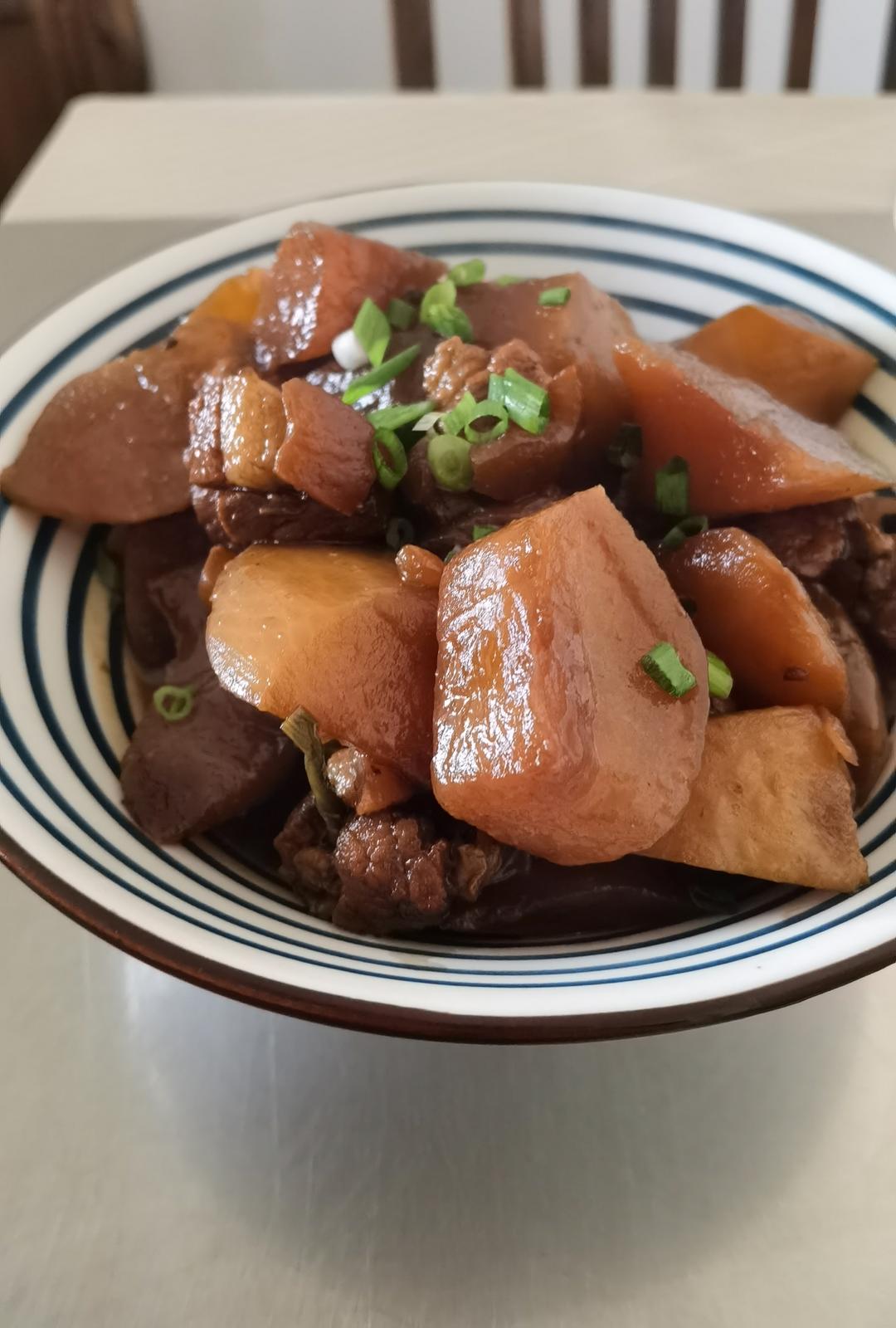 炆萝卜：5块钱做出绝美冬日家常菜！