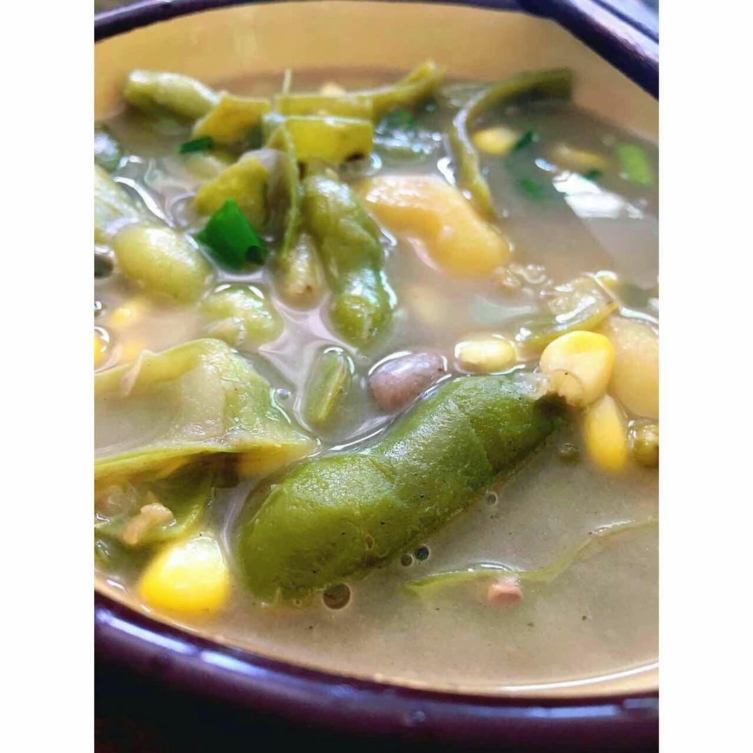 绿豆洋芋豆角南瓜汤（陕南版）