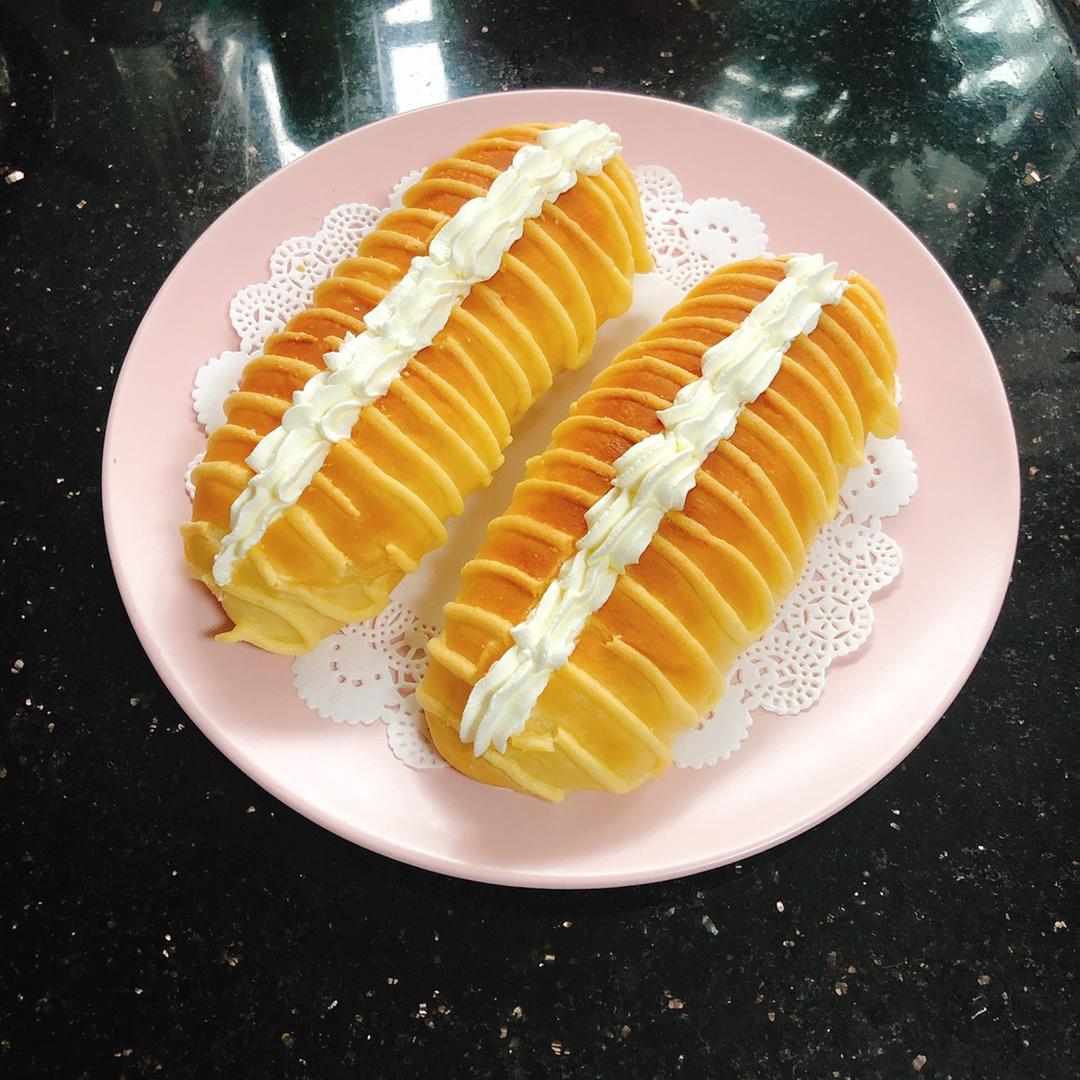 毛毛虫面包