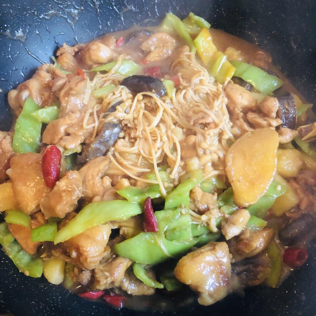 好吃到原地爆炸的黄焖鸡