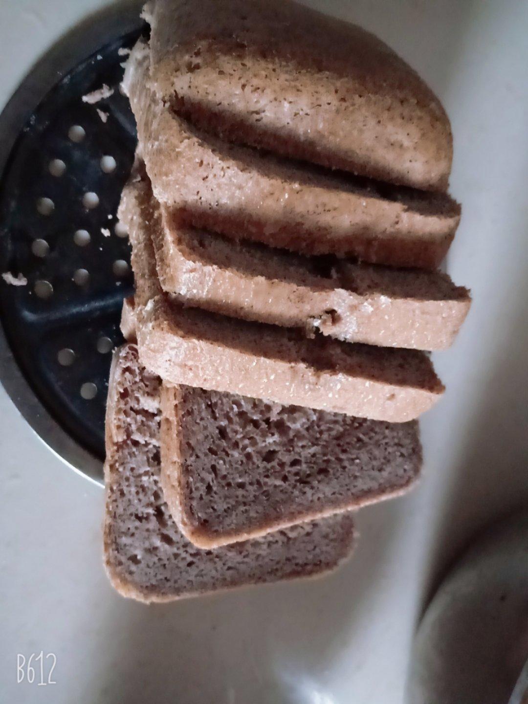 无油无糖全麦面包（面包机版）