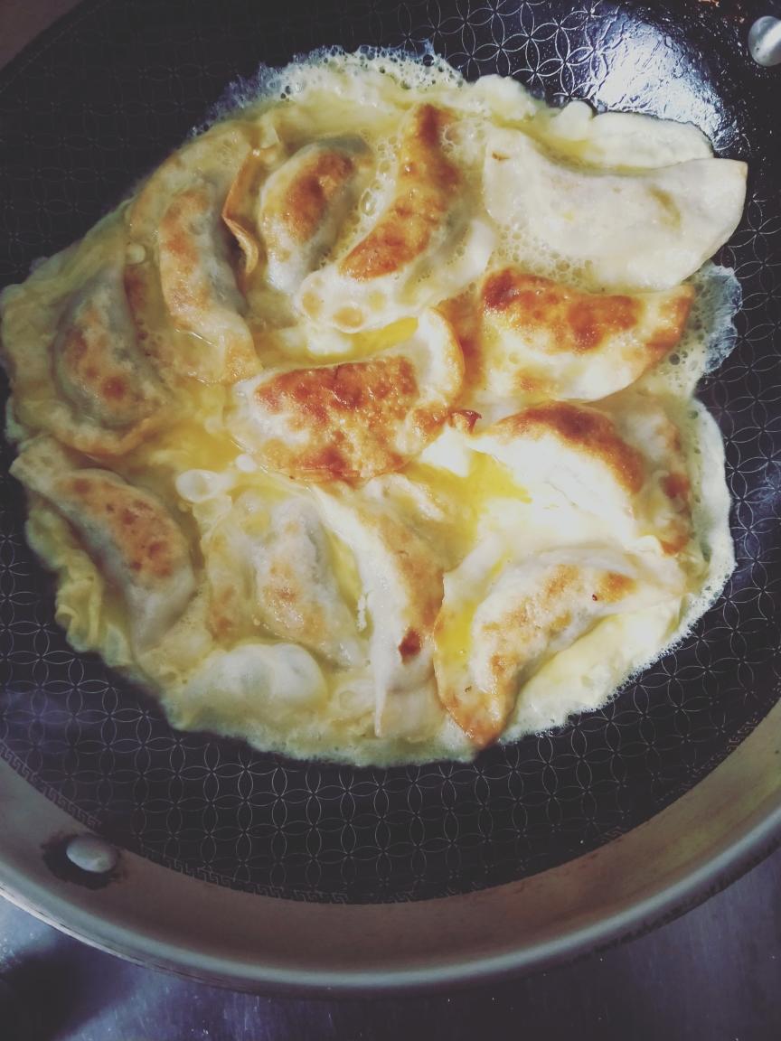 蛋抱饺_煎饺