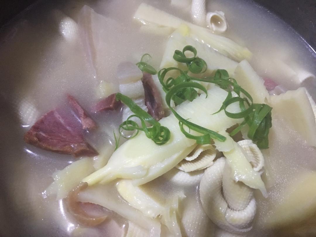腌笃鲜