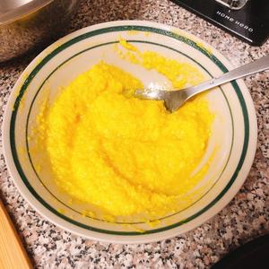 家庭豪华版土豆鸡蛋沙拉的做法 步骤3