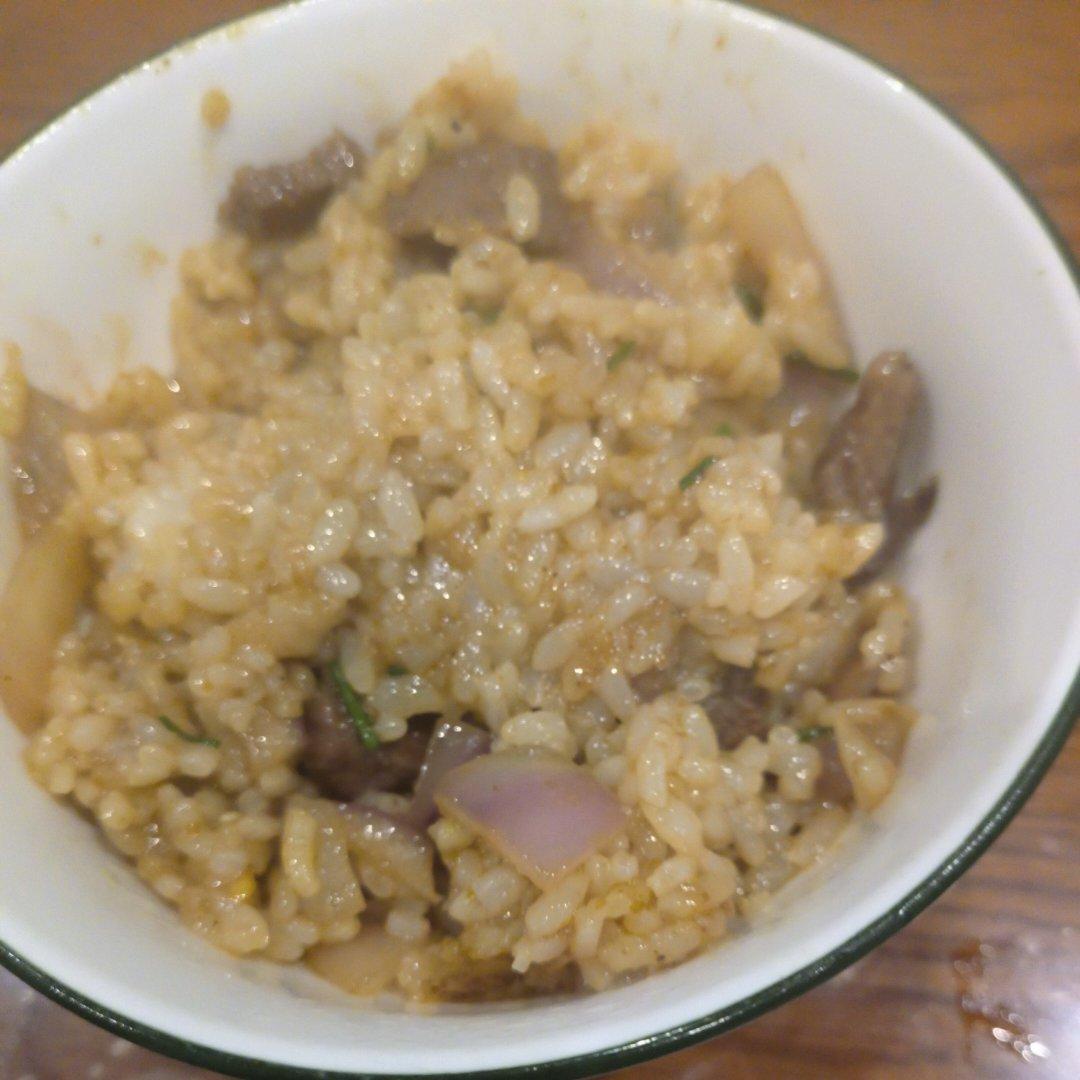 孜然洋葱肥牛炒饭