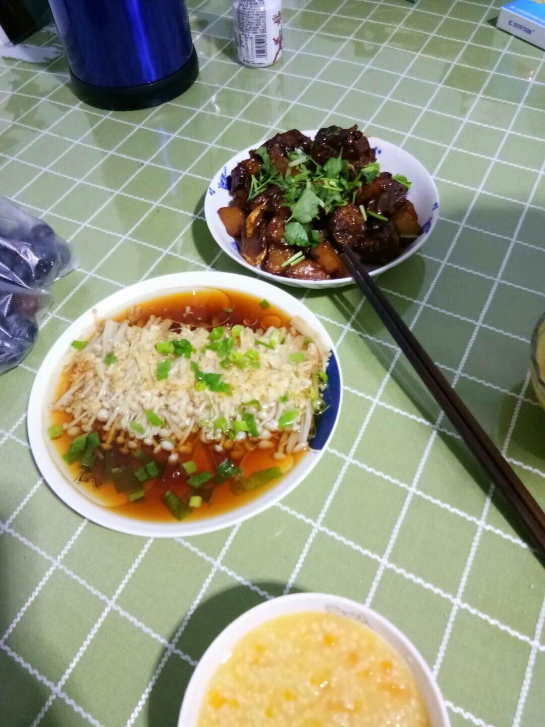 蒜蓉蒸金针菇