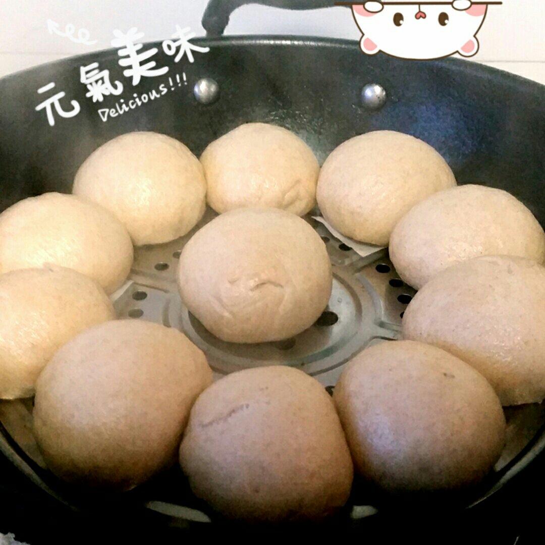 全麦馒头