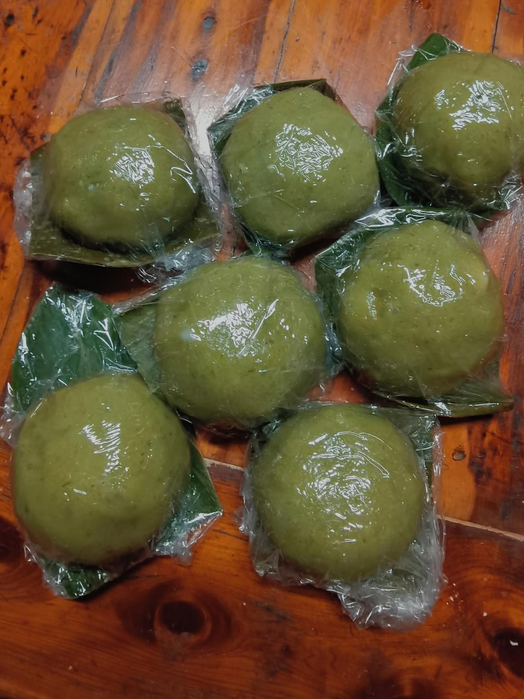 清明必吃的艾草青团