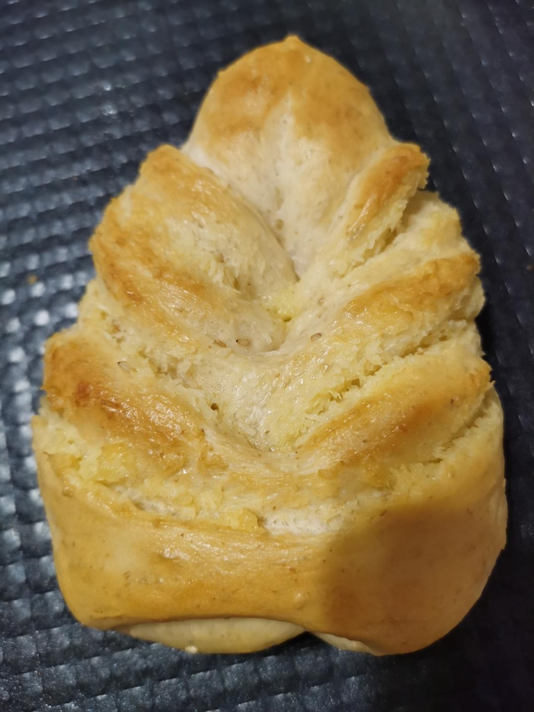 椰蓉叶子面包