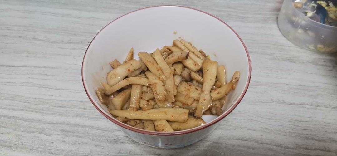 会上瘾的手撕杏鲍菇