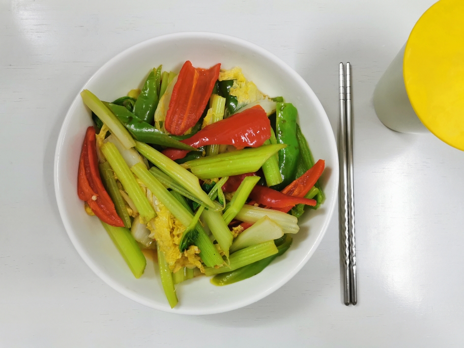 减脂·晚餐·高纤维·维生素·清炒·青椒·芹菜·娃娃菜的做法