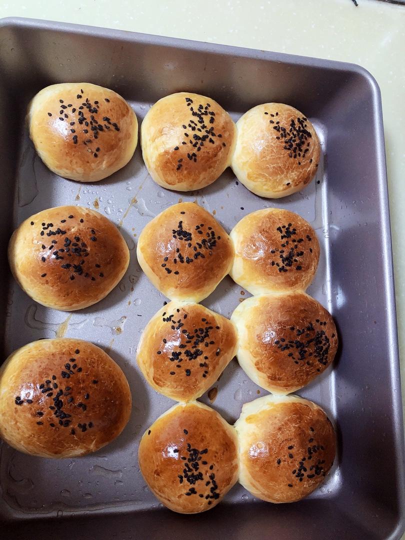 超软牛奶小餐包