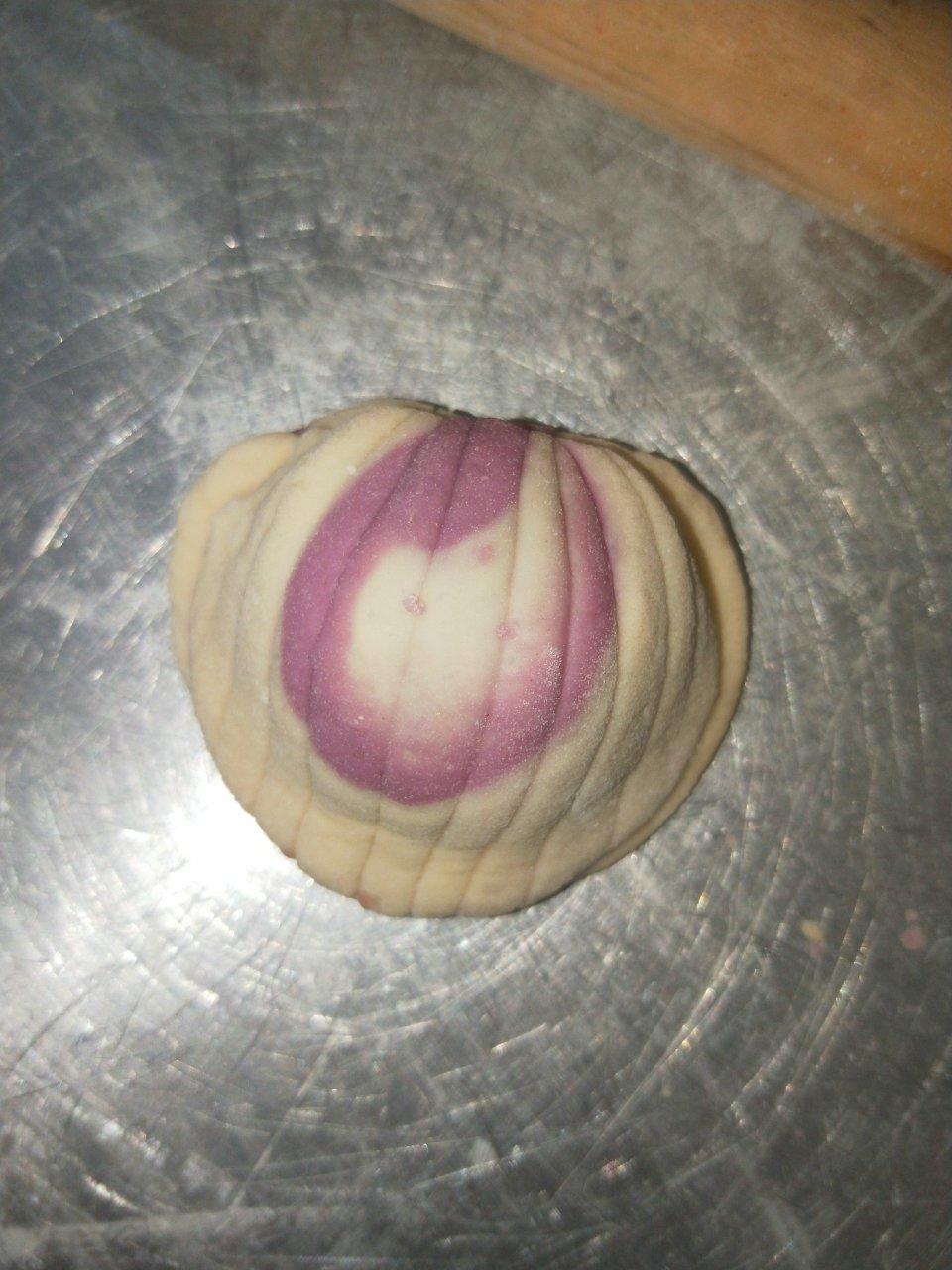 太斑斓贝壳豆沙包