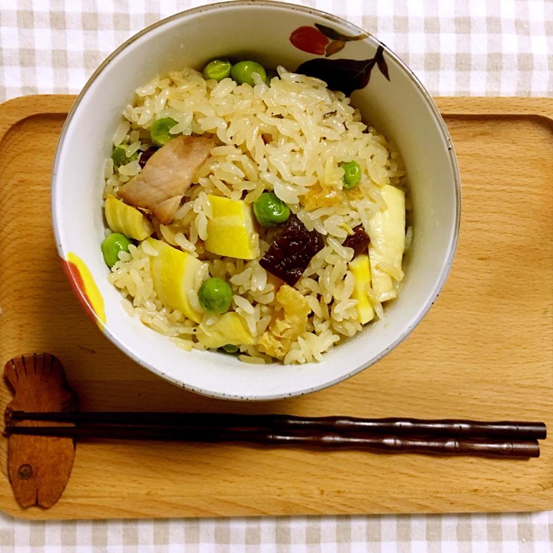 立夏饭（蚕豆饭）