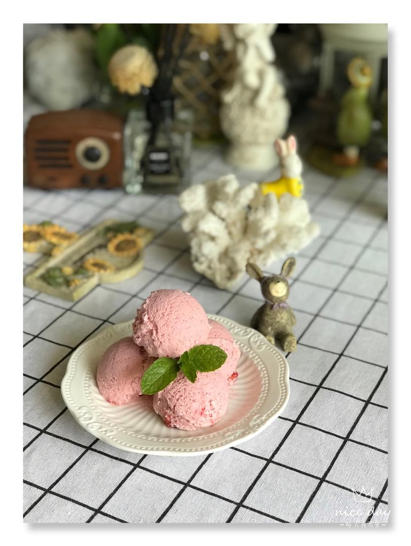 【菓子学校】草莓牛奶冰淇淋