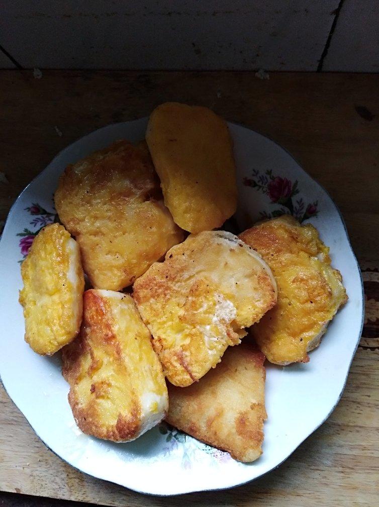 鸡蛋煎馒头片