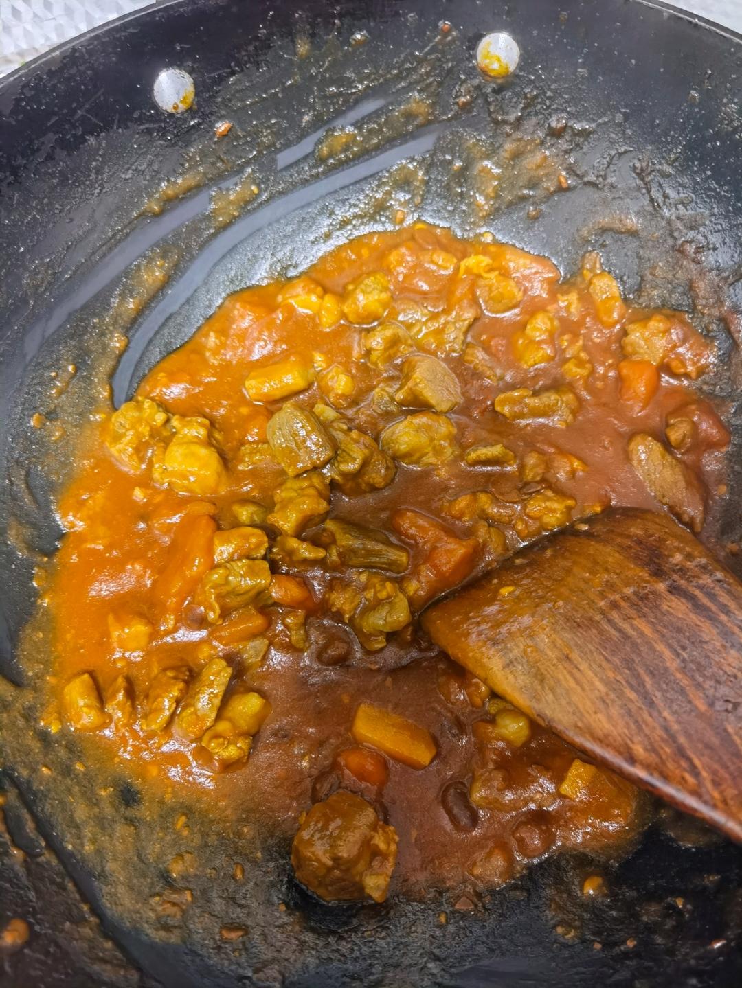 番茄土豆炖牛腩