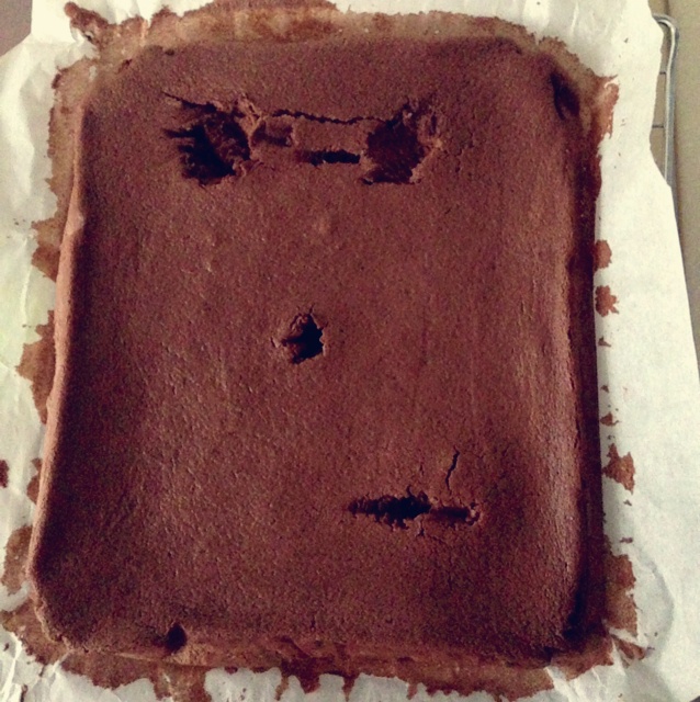 甘纳许巧克力蛋糕卷