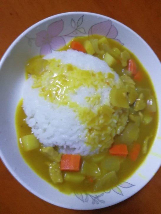 咖喱鸡肉饭