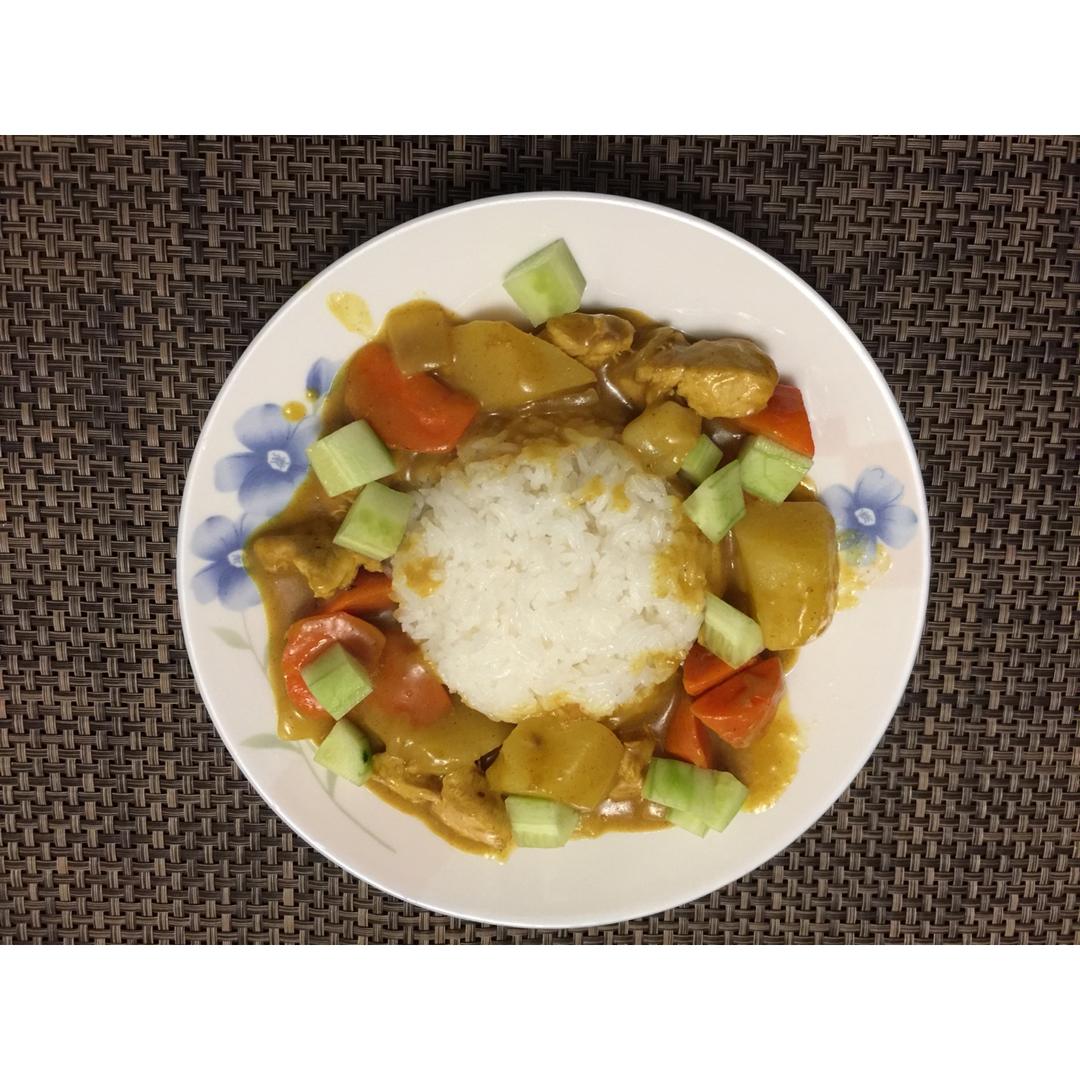 咖喱鸡肉饭