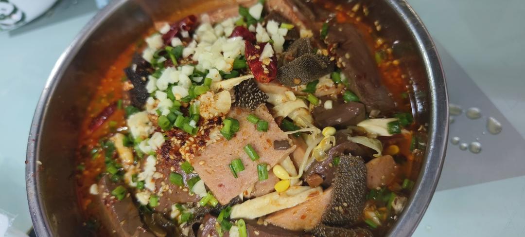 厨师长教你：“毛血旺”的家常做法，味道很棒先收藏起来