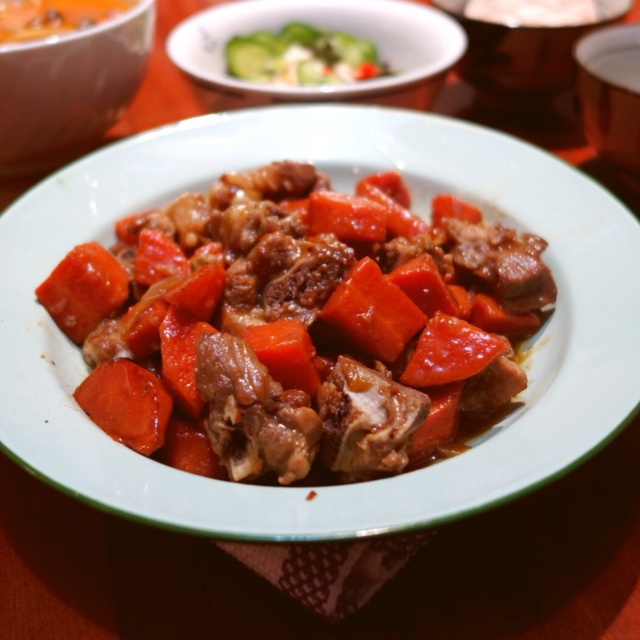 胡萝卜蚝油烧排骨