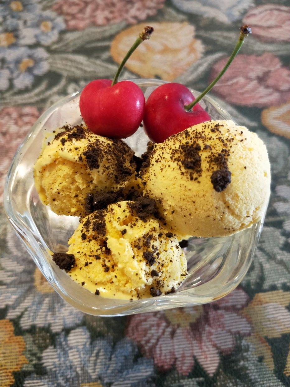 芒果奶油冰淇淋🍨(无蛋黄不需搅拌)