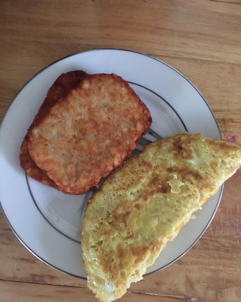 西式早餐Cheese Omelet!