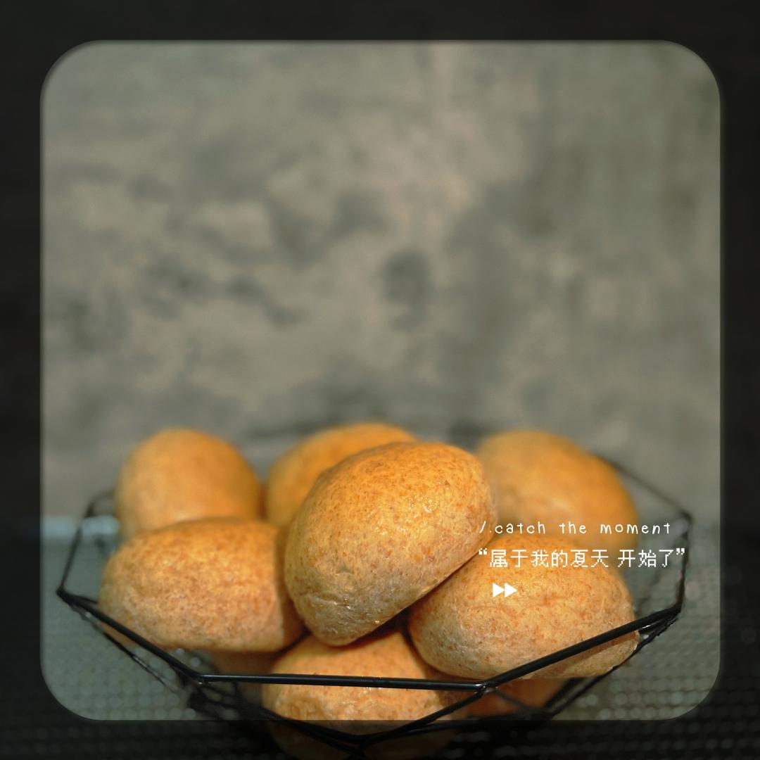 高含量全麦黑糖蜂蜜小面包