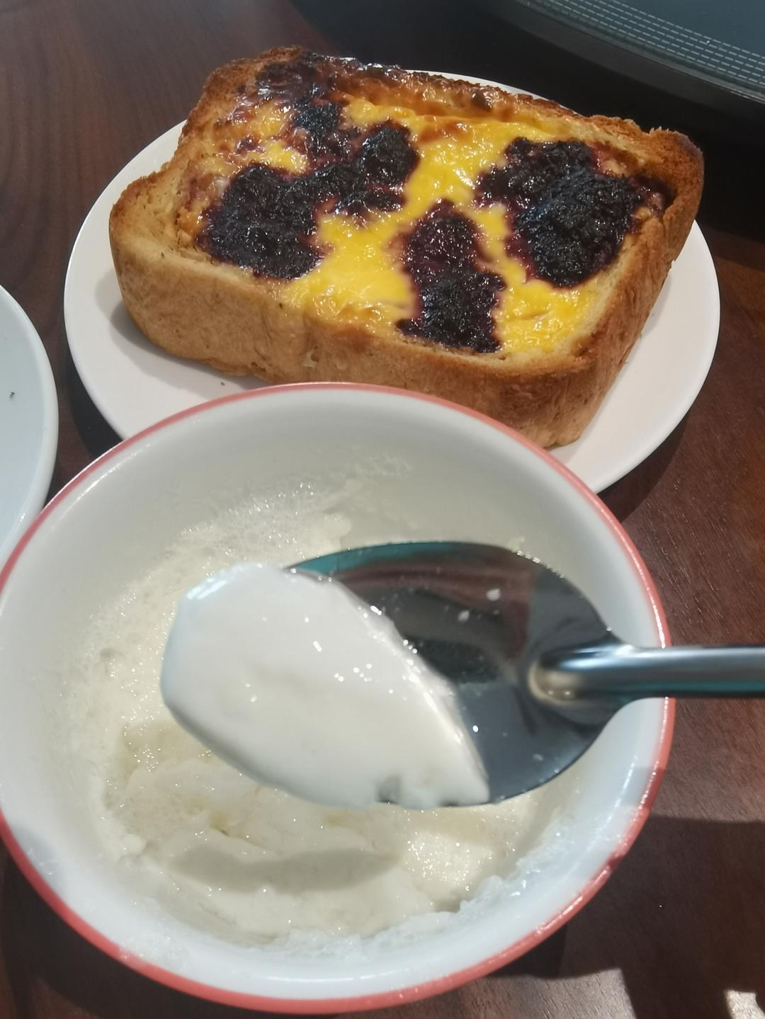 不用桃子皮也能粉粉的桃子果酱