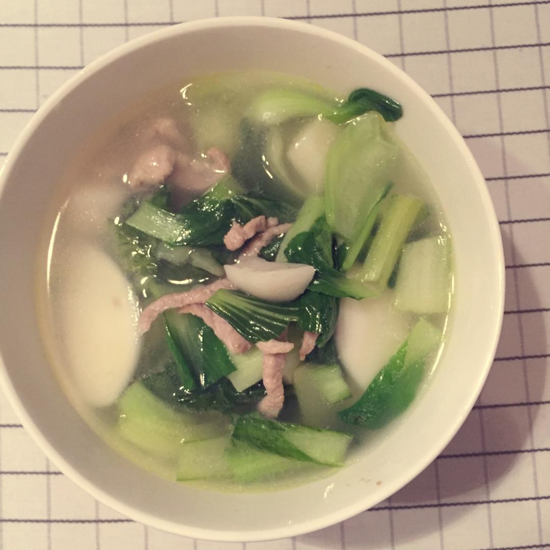 家的味道：青菜肉丝年糕汤