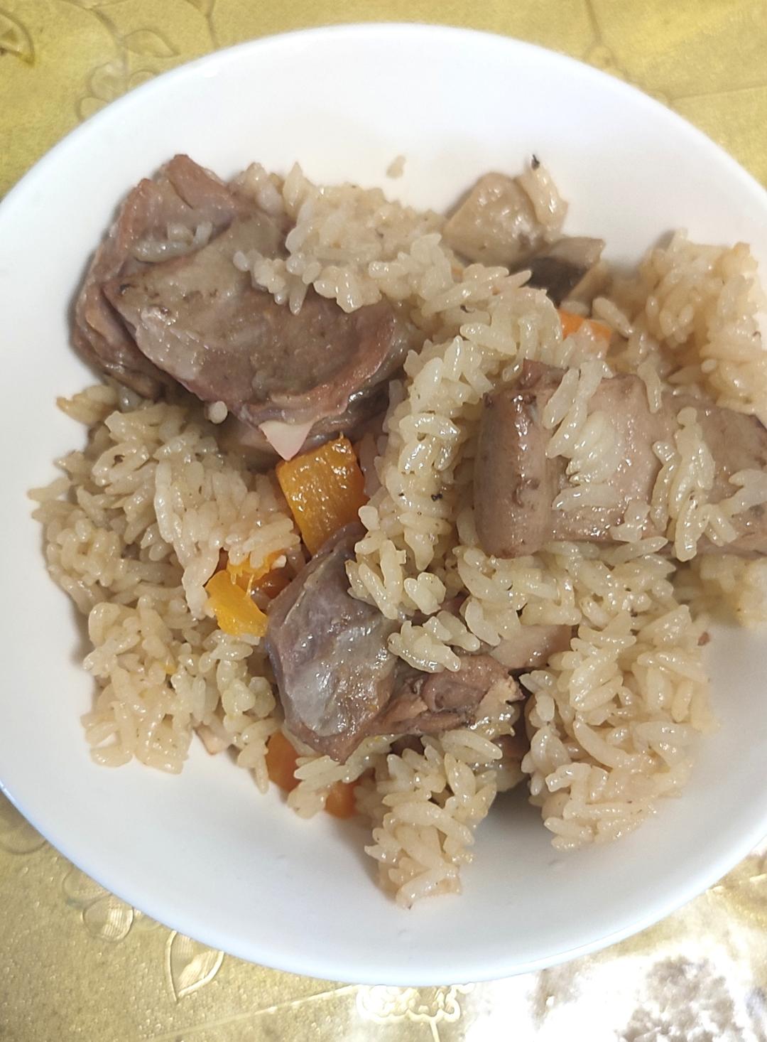 新疆抓饭（简单又好吃的电饭锅版）