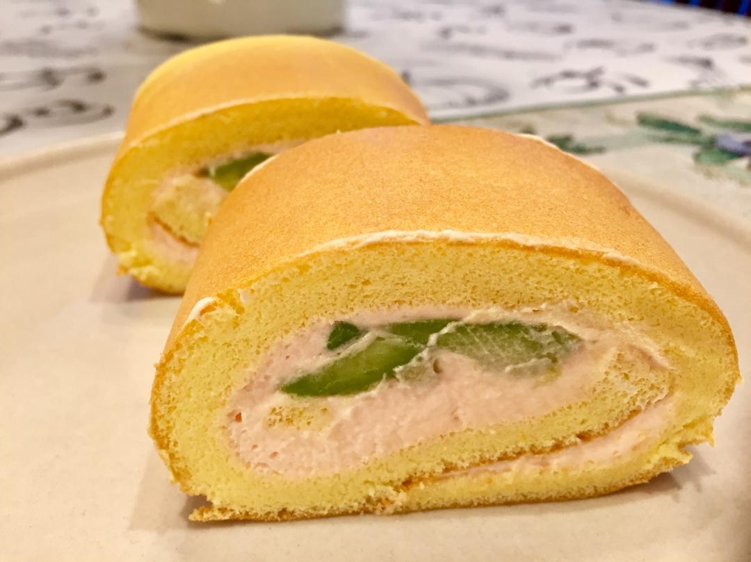 王晓琦做的tinrry下午茶教你做基础原味蛋糕卷