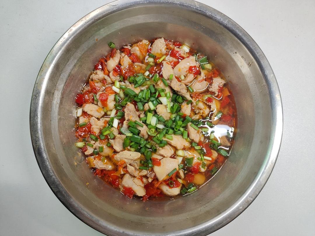鲜到把汤都喝掉的剁椒鸡