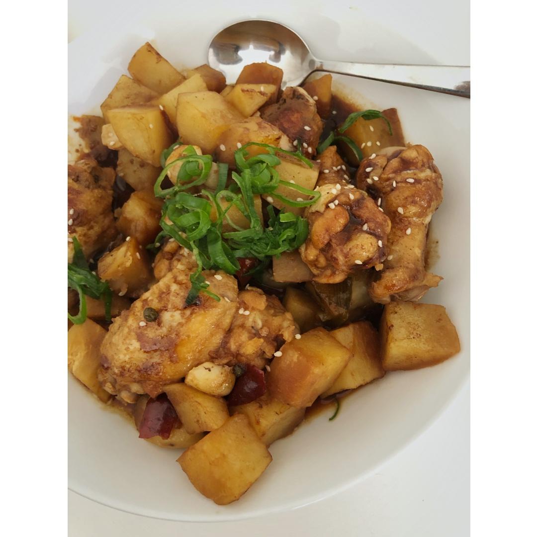 土豆炖鸡翅（快手零失败）