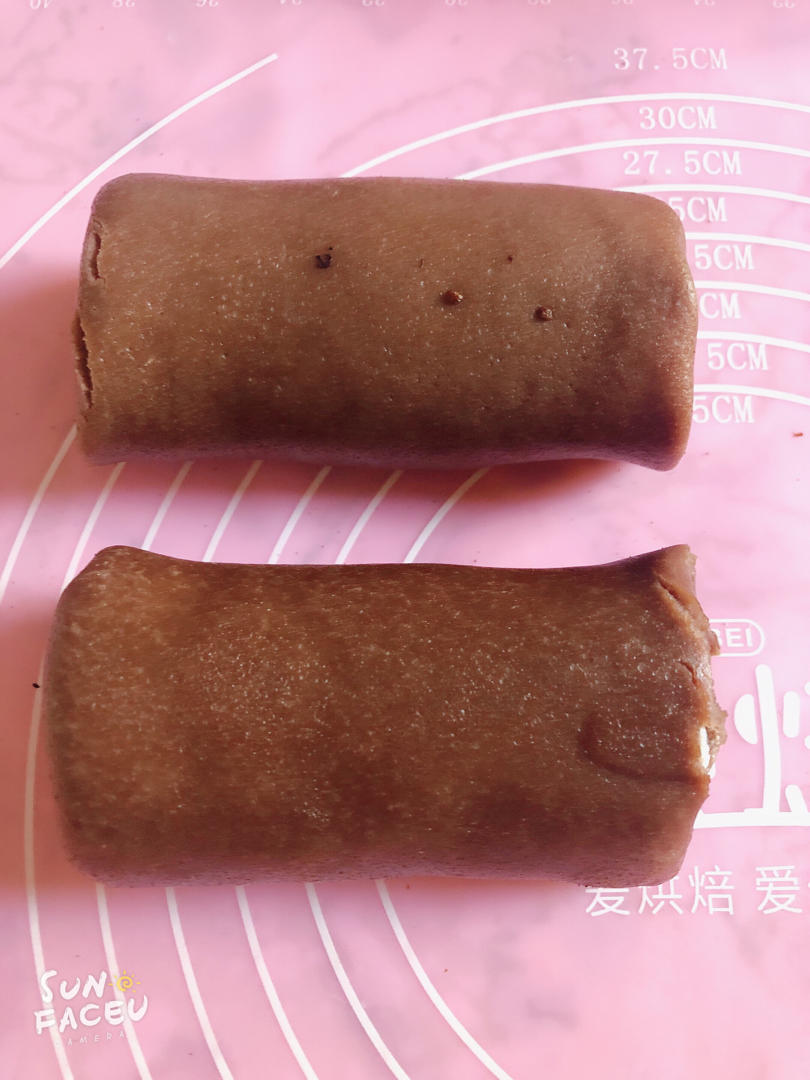 平底锅就能做的奥利奥可可毛巾卷