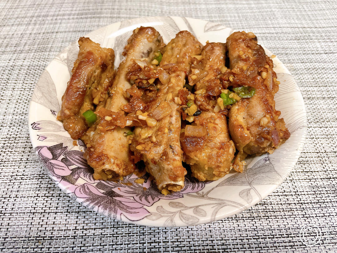 家庭版蒜香排骨