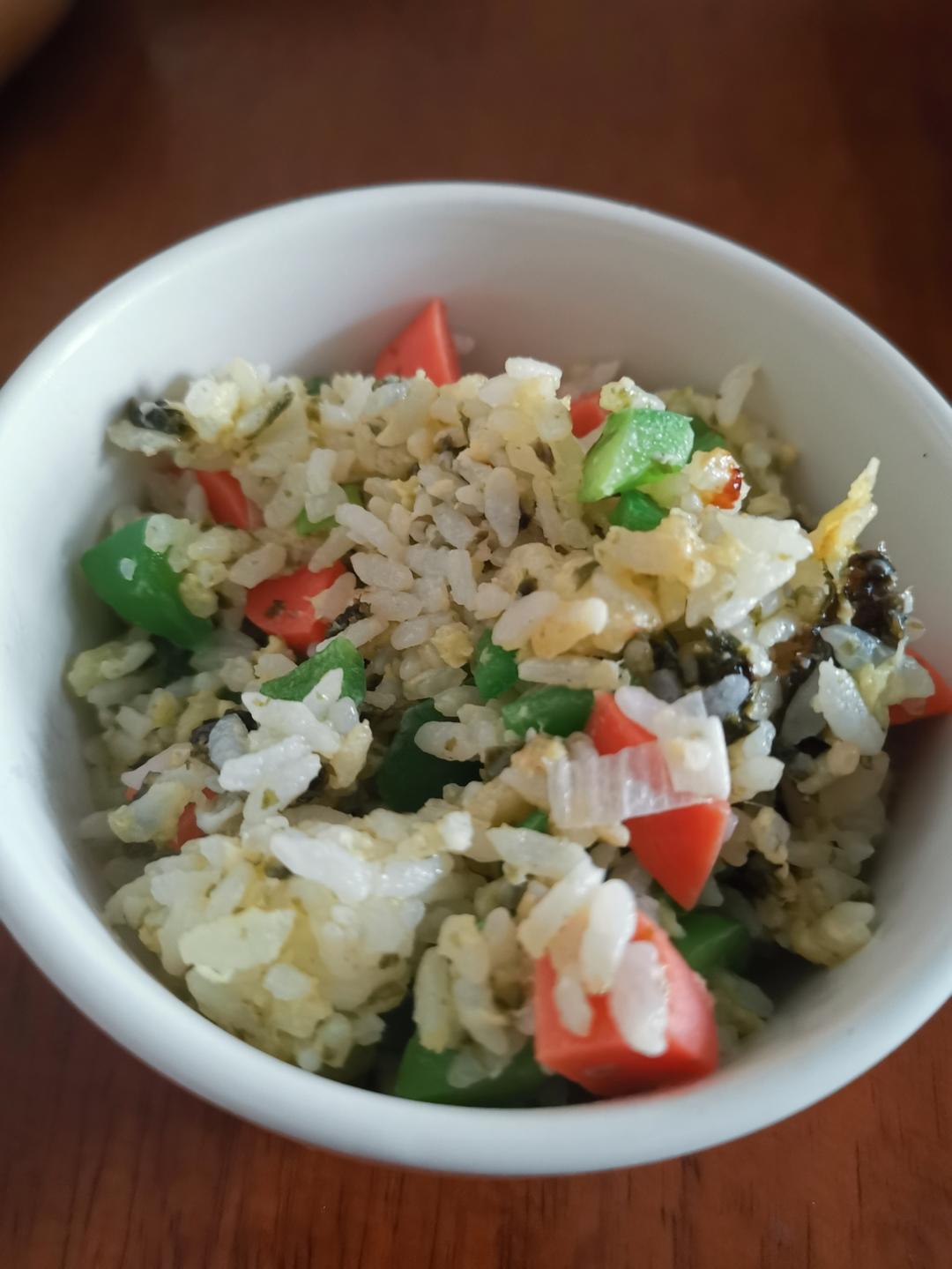 万变的紫菜炒饭