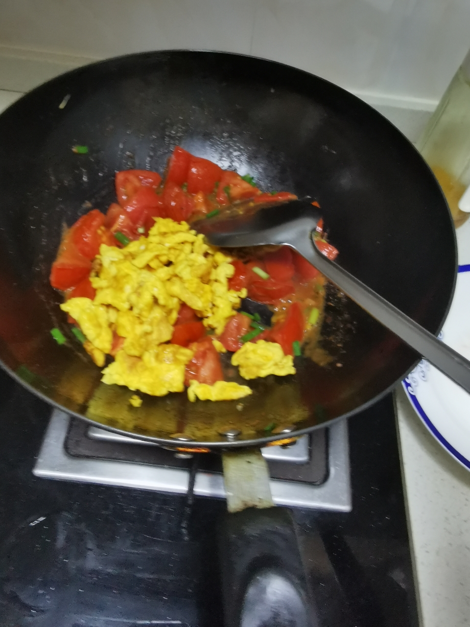 番茄炒蛋（+葱花+花椒粉版）的做法 步骤10