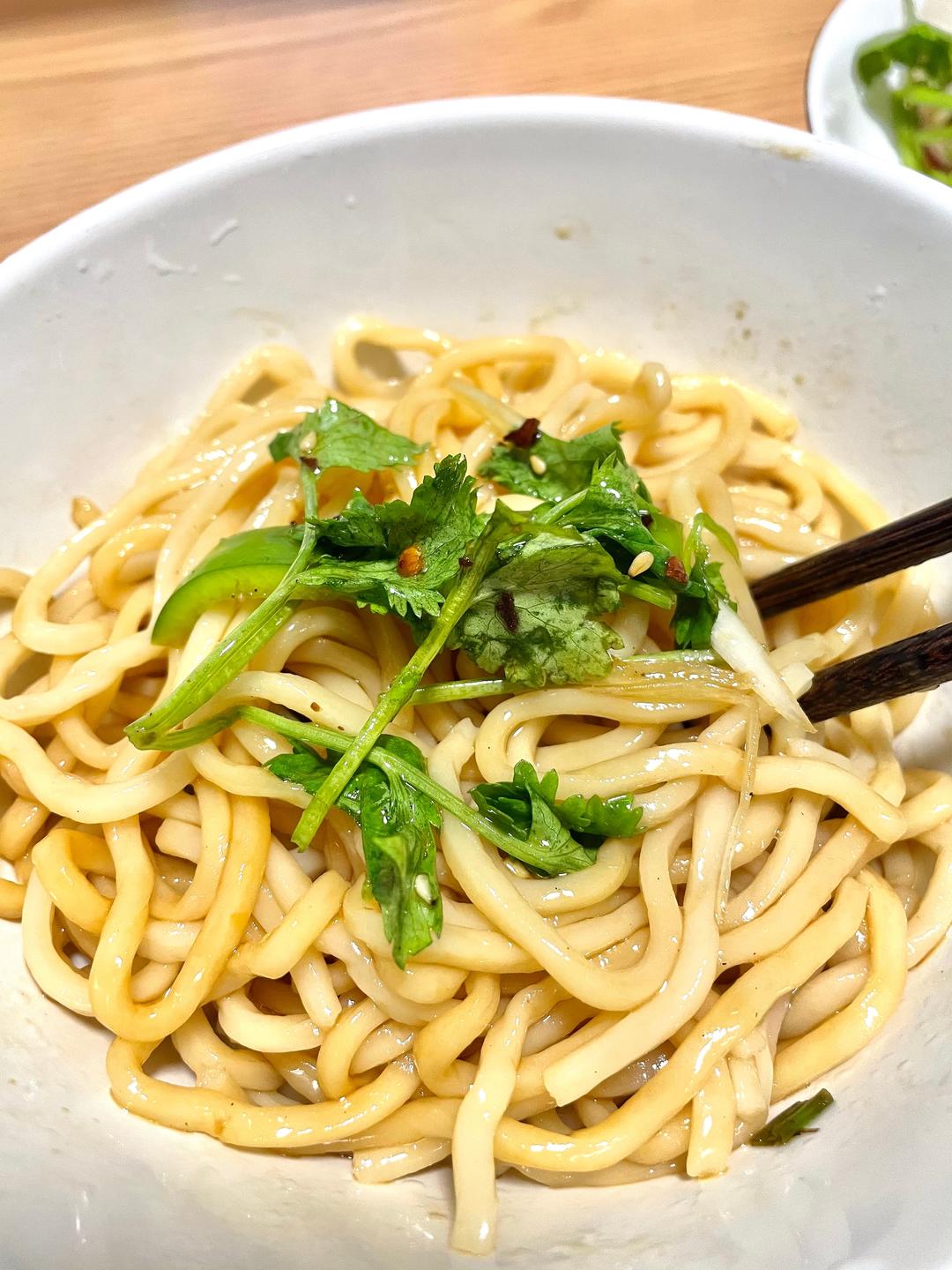 葱油拌面家常做法的做法