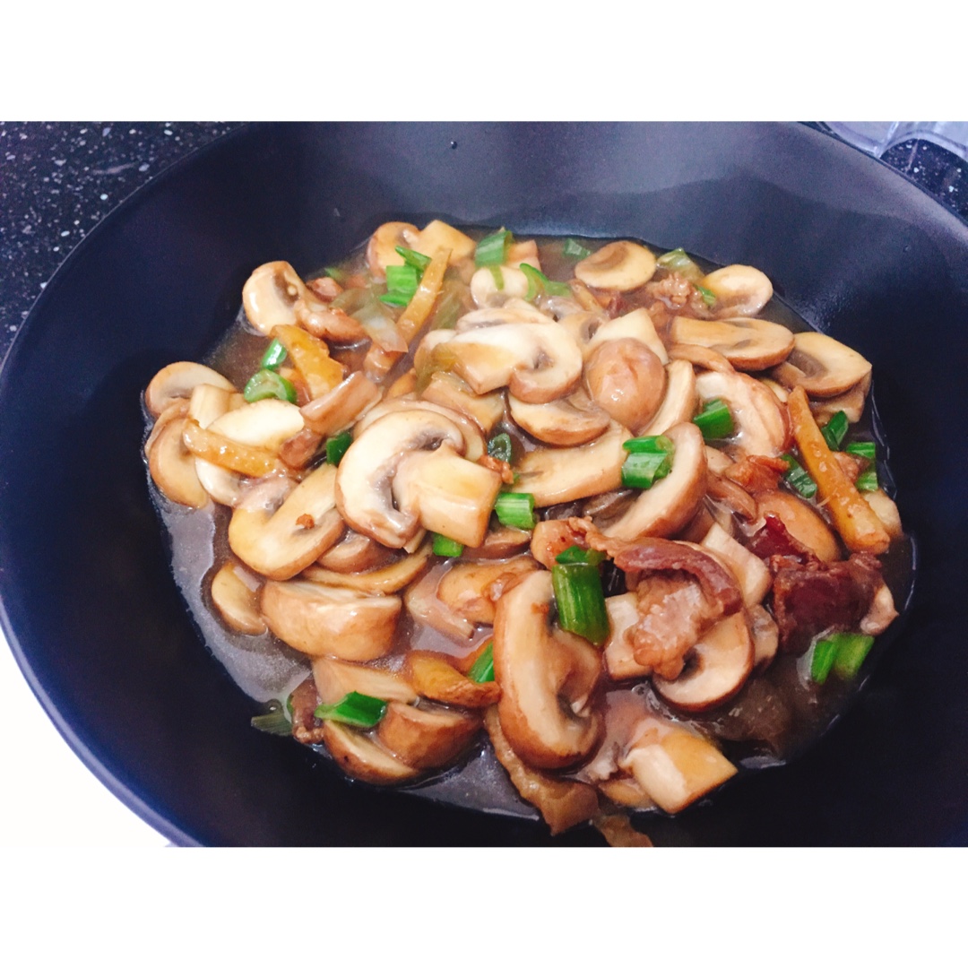 “鲜”美的简单快手菜——素炒鲜口蘑